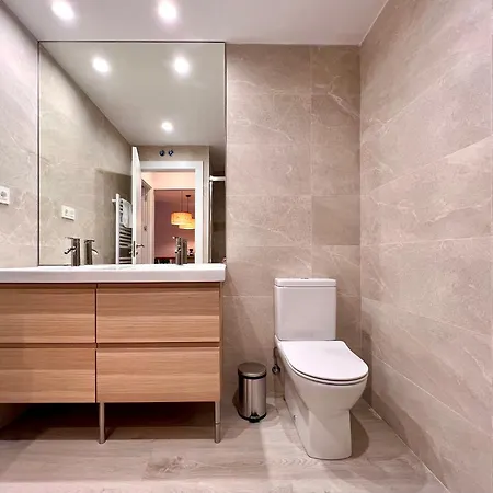 Apartment Housingleon - Palacio De Don Ramiro