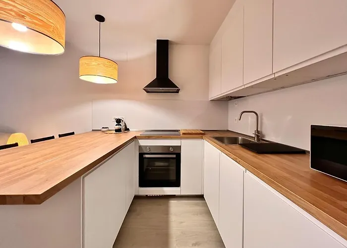 Housingleon - Palacio De Don Ramiro * Leon